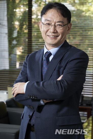 [수원=뉴시스] 이우종 경기아트센터 사장. (사진=경기아트센터 제공)