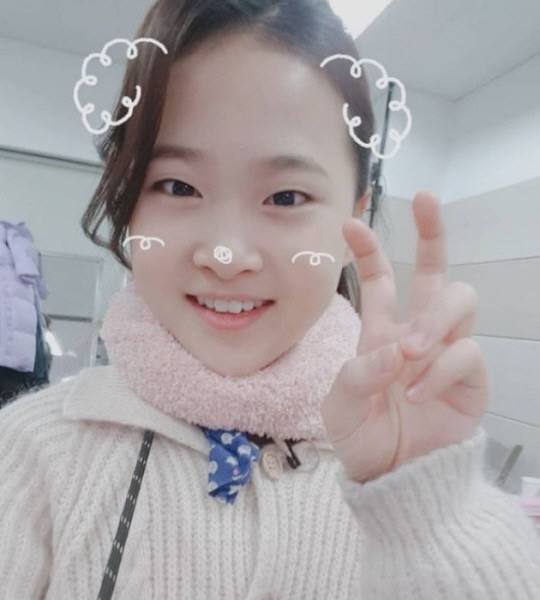 [서울=뉴시스] TV조선 예능 프로그램 '내일은 미스트롯2'에 출연한 김다현 (사진 출처=김다현 인스타그램) 2021.01.22. photo@newsis.com