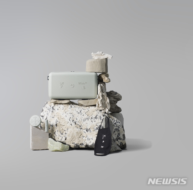 [서울=뉴시스]아모레퍼시픽x오프화이트 'PROTECTION BOX'