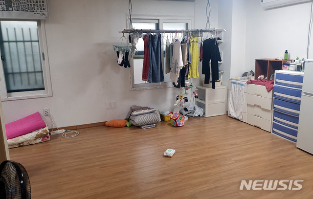 [대전=뉴시스] 코로나19 대규모 집단감염이 발생한 대전 IEM국제학교 내부. (사진= 대전시 제공) 