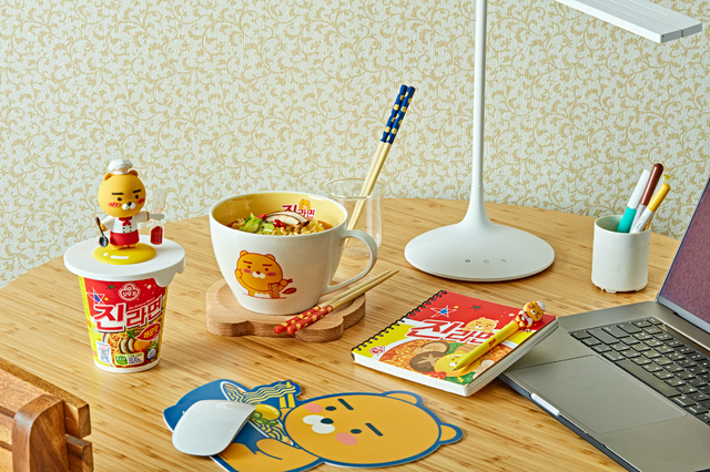 카카오프렌즈, 라이언X진라면 한정판 굿즈 출시