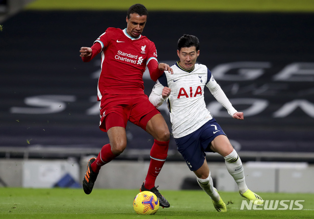 [런던=AP/뉴시스] 손흥민이 오프사이드 불운 속에 리버풀전 골 사냥에 실패했다. 2021.01.28.