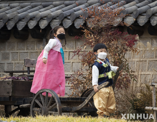 코로나 1년, 언택트 명절…가족간 만남 대신 나의 힐링