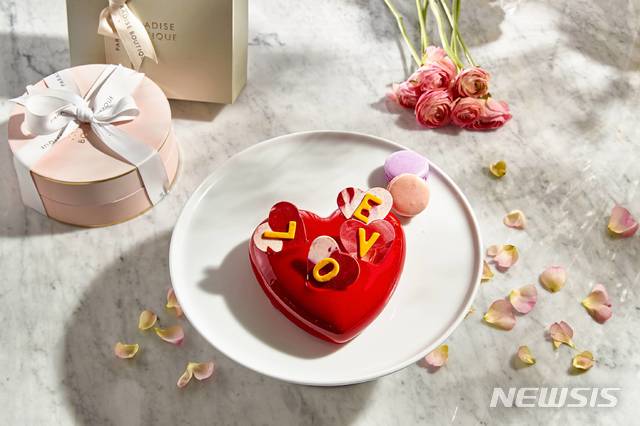 [서울=뉴시스]파라다이스시티 '가든 카페'의 '모 나무르'