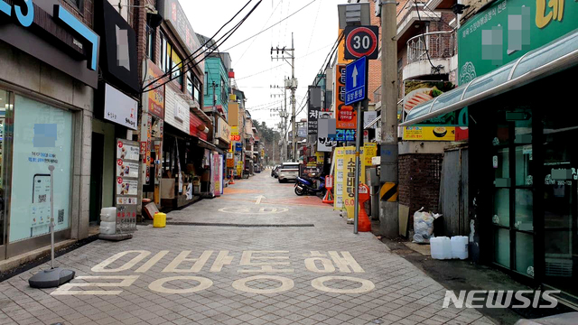 춘천 강원대 후문 대학가 상권 ⓒ뉴시스