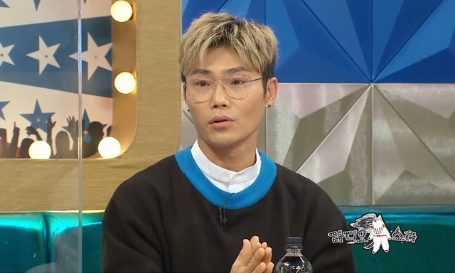 [서울=뉴시스] 17일 방송되는 MBC TV 예능물 '라디오스타'에 출연한 가수 김범수 (사진 = MBC) 2021.2.16. photo@newsis.com