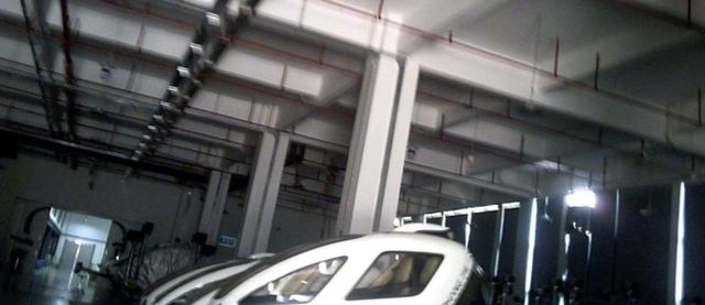 [서울=뉴시스] 16일(현지시간) 미국 공매도 투자업체 울프팩리서치가 중국 드론 제조업체 이항의 몰락을 전망하는 보고서를 냈다. 사진은 해당 보고서에 실린 이항 제조 시설 사진이다. 울프팩은 생산 시설 1층 주요 제조 구역이 이처럼 정돈되지 못한 모습이었으며, 첨단 조립 라인은 찾아볼 수 없었다고 밝혔다. 2021.02.17.