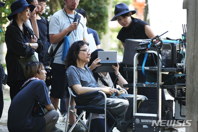 [서울=뉴시스]이와이 슌지 감독. (사진=㈜스튜디오산타클로스 제공) 2021.02.17. photo@newsis.com 