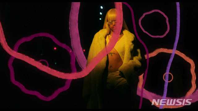 [서울=뉴시스] 영화 '골디' 스틸. (사진=왓챠 제공) 2021.02.19 photo@newsis.com