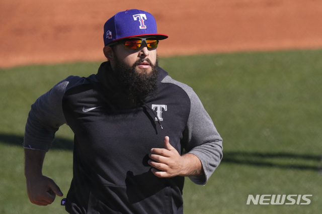 [서프라이즈=AP/뉴시스] 과거 추신수(SSG랜더스), 김하성(샌디에이고 파드리스)과 한솥밥을 먹었던 '루그네드 오도어'가 개막 사흘 전 돌연 구단 탈퇴를 선언했다.