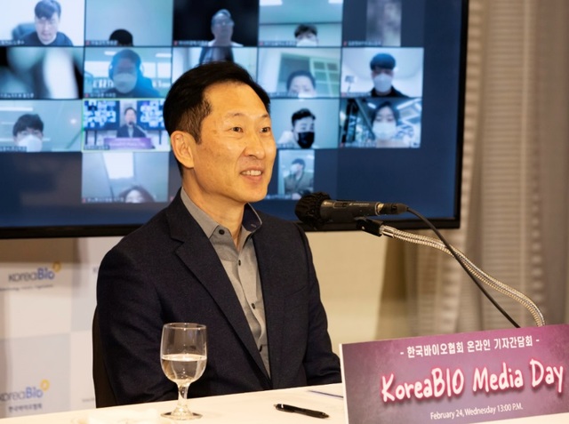 고한승 한국바이오협회장이 지난 2월 24일 온라인 기자간담회에서 발언하고 있다. (사진=한국바이오협회 제공) *재판매 및 DB 금지