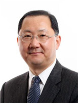 [서울=뉴시스]문재인 대통령이 4일 오후 신임 민정수석비서관에 김진국 감사원 감사위원을 임명했다. (사진=청와대 제공) 2021.03.03. pgoto@newsis.com *재판매 및 DB 금지