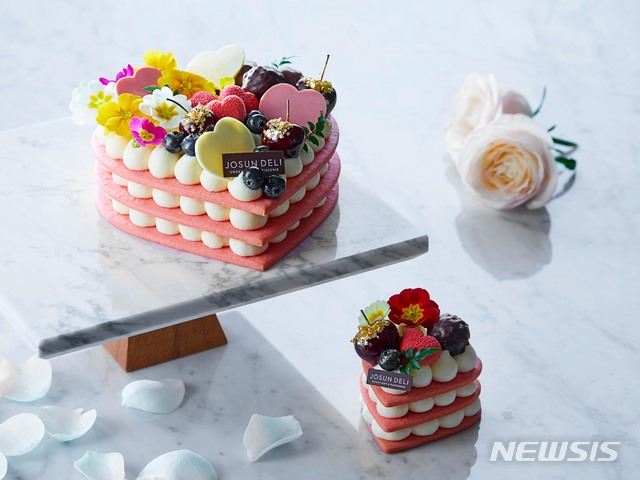 [서울=뉴시스]그랜드 조선 부산 '조선 델리'의 '플라워 인 러브'