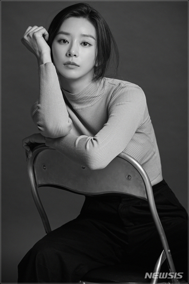 [서울=뉴시스]배우 이주빈. (사진=에스더블유엠피 제공) 2021.03.09. photo@newsis.com