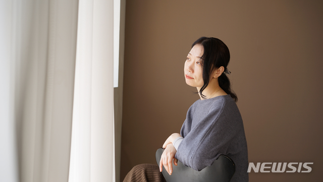 [서울=뉴시스]조해진 작가. (사진 = 문학과지성사 제공) 2021.03.10.photo@newsis.com