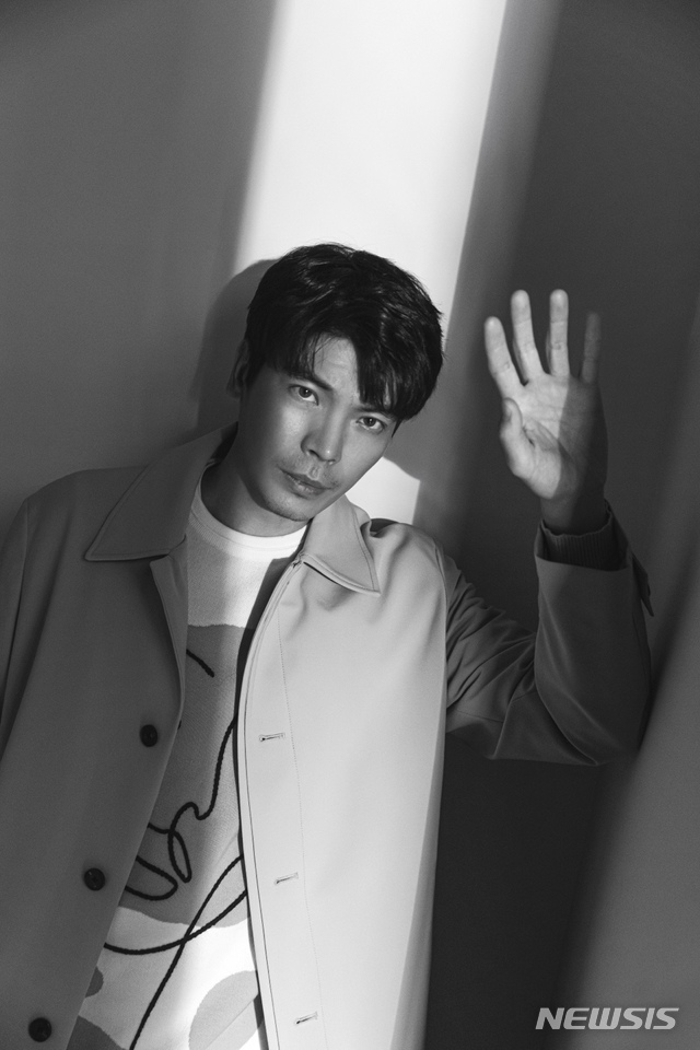 [서울=뉴시스] 배우 김성오 (사진 = 스튜디오 산타클로스) 2021.3.10. photo@newsis.com