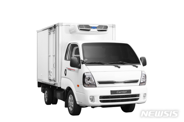 [서울=뉴시스] 코로나19 백신 안전 수송 위한 냉동·냉장 탑차 솔루션 차량 반측면 (제공=캐리어냉장)