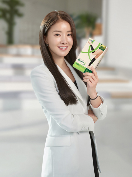 동국제약은 압박용 밴드 ‘센시안 메디슬리머’의 모델로 배우 이시영을 발탁하고, 온라인 티저 광고를 시작했다고 15일 밝혔다. (사진=동국제약 제공) *재판매 및 DB 금지