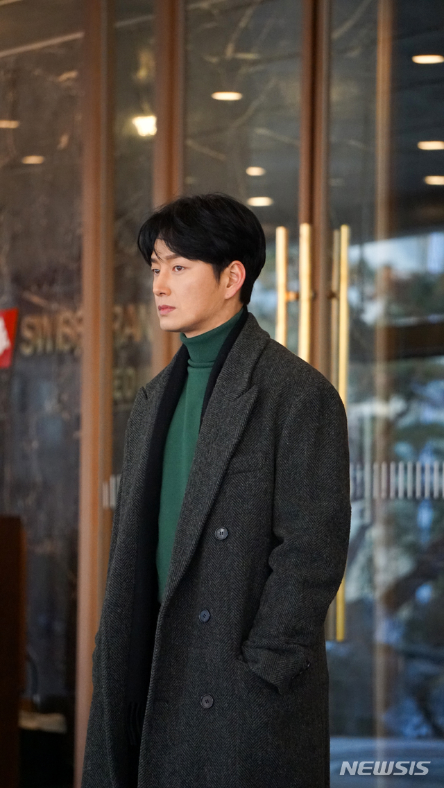 [서울=뉴시스]배우 이현욱. (사진=매니지먼트에어 제공) 2021.03.16. photo@newsis.com