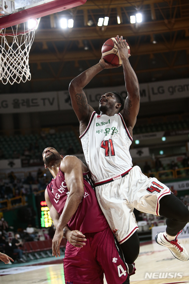 [서울=뉴시스] 창원 LG 리온 윌리엄스. (사진=KBL 제공)