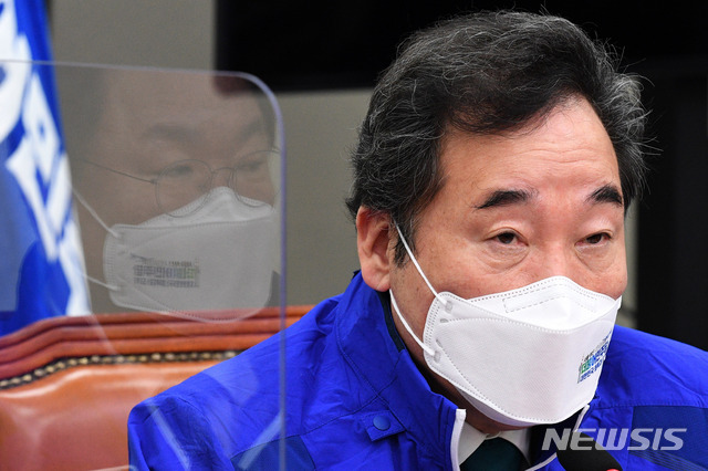 [서울=뉴시스]전진환 기자 = 이낙연 더불어민주당 중앙선대위 상임선대위원장이 22일 오전 서울 여의도 국회에서 열린 중앙선거대책위원회의에서 발언하고 있다. (공동취재사진) 2021.03.22. photo@newsis.com