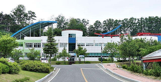 [증평=뉴시스] 충북 증평군청소년수련관. (사진=뉴시스 DB) photo@newsis.com *재판매 및 DB 금지