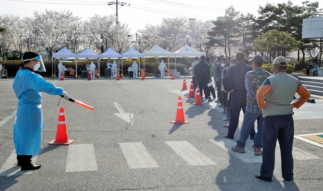 [증평=뉴시스]증평보건소 코로나19 임시선별진료소. (사진=증평군 제공) photo@newsis.com *재판매 및 DB 금지