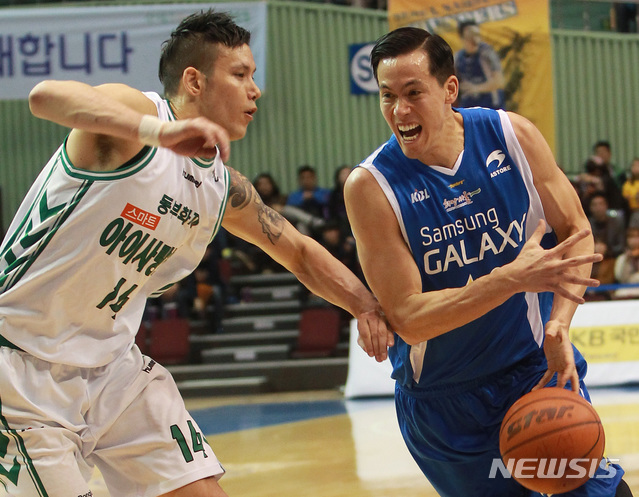 [서울=뉴시스]남자농구 3대3 이승준(왼쪽)과 이동준 형제 (사진 = KBL 제공)