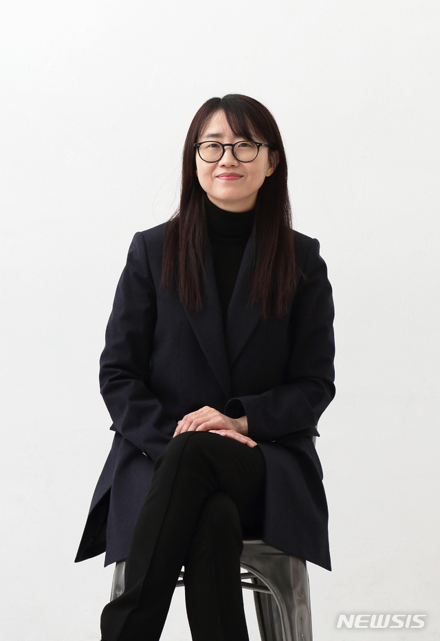 [서울=뉴시스] 김은희 작가. (사진 = 한국방송작가협회 제공) 2021.04.14. photo@newsis.com