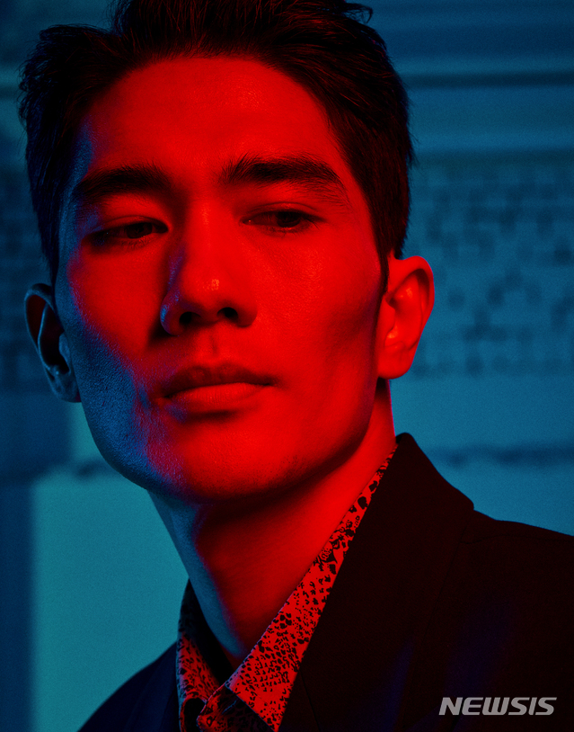 [서울=뉴시스]엄태구(사진=넷플릭스 제공)2021.04.14 photo@newsis.com 