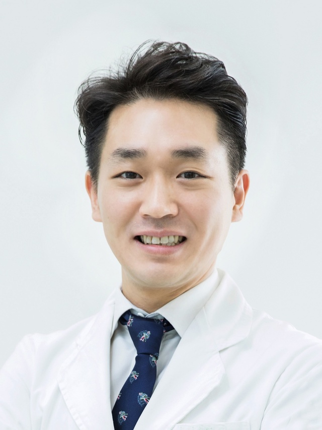 중앙대학교병원 피부과 유광호(사진) 교수 연구팀은 안면 마스크 착용이 피부에 미치는 영향에 대한 연구 결과를 15일 발표했다. (사진 : 중앙대병원 제공) *재판매 및 DB 금지