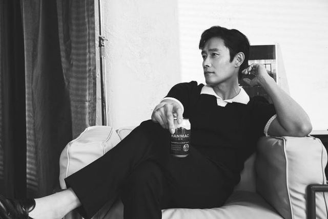 [서울=뉴시스] (사진 = 이병헌 인스타그램 캡처) 2021.04.19. photo@newsis.com *재판매 및 DB 금지