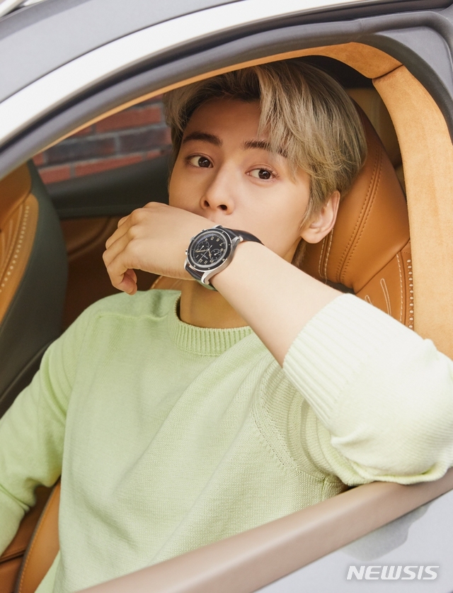 [서울=뉴시스] 차은우 화보. 사진 = ㈜더 스프링 컴퍼니 제공. 2021.4.20. photo@newsis.com