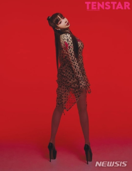 [서울=뉴시스] 박봄 화보. 사진 = 텐스타. 2021.4.20. photo@newsis.com