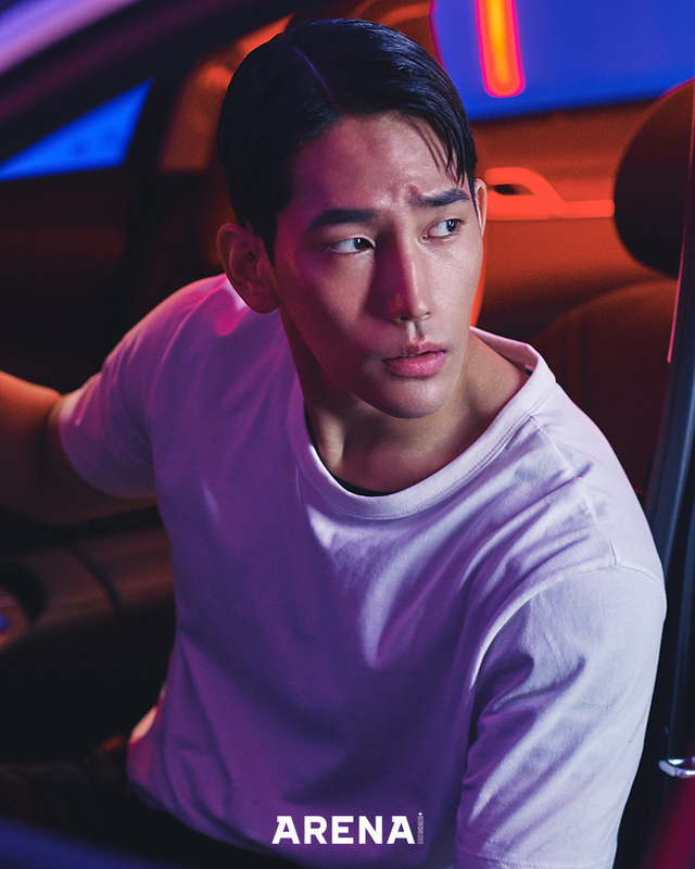 [서울=뉴시스] (사진 = 아레나 옴므 제공) 2021.04.21. photo@newsis.com *재판매 및 DB 금지