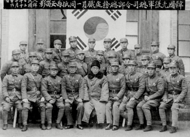 [서울=뉴시스] 오석 김혁 장군 82주기 추모식. 2021.04.23. (사진=오석 김혁 장군 선양회 제공) *재판매 및 DB 금지