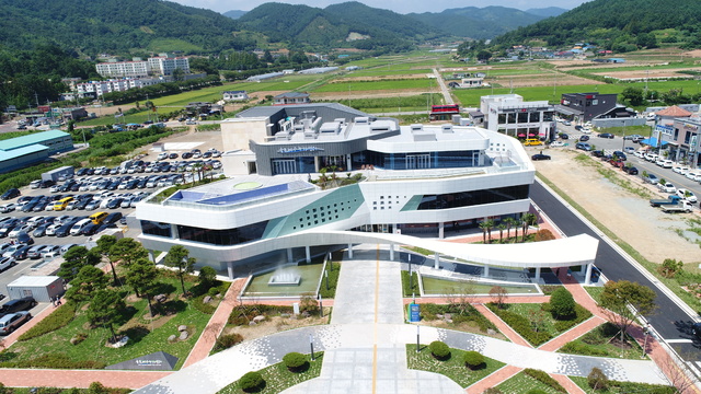 [보성=뉴시스] 보성 율포해수녹차센터 전경. (사진 = 보성군 제공) *재판매 및 DB 금지