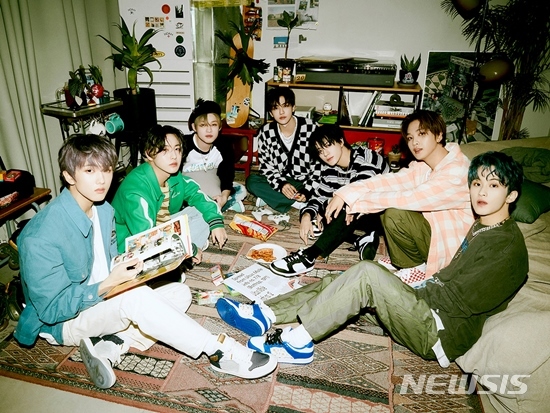 [서울=뉴시스] 엔시티 드림, '맛' 2차 콘셉트 이미지 공개. 사진 = SM엔터테인먼트. 2021.4.29. photo@newsis.com