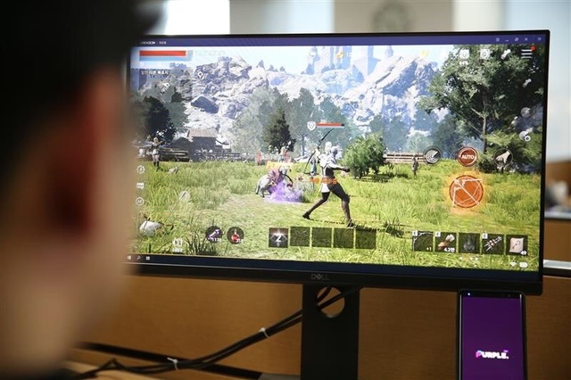 엔씨 글로벌 성공 조력자 '퍼플'…PC↔모바일 벽 허물다