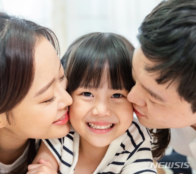 [서울=뉴시스]씨마크 호텔 5월 '가정의 달' 프로모션