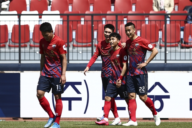  *재판매 및 DB 금지