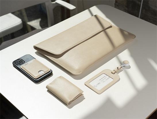 [대전=뉴시스]SRT 굿즈 '시간을 담은 SRT' 제품들. *재판매 및 DB 금지