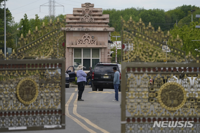 인도인들 데려와 힌두사원지은 미 인신매매조직&nbsp; 적발