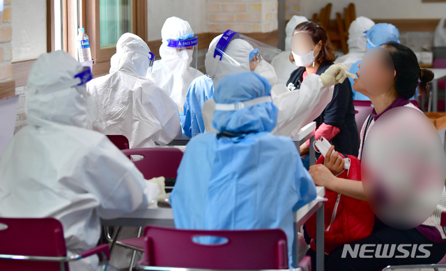 [광주=뉴시스]=코로나19 검사. (사진=뉴시스 DB). photo@newsis.com 