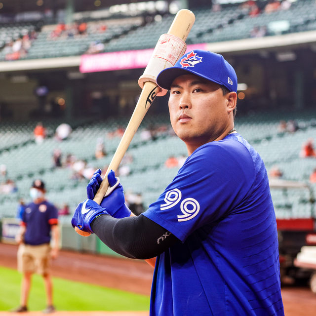 [서울=뉴시스] 타격 훈련하는 류현진. (사진 = 토론토 블루제이스 구단 트위터 캡처) *재판매 및 DB 금지