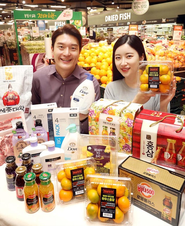 홈플러스, 주말 한정 '크레이지 위크엔드' 할인전