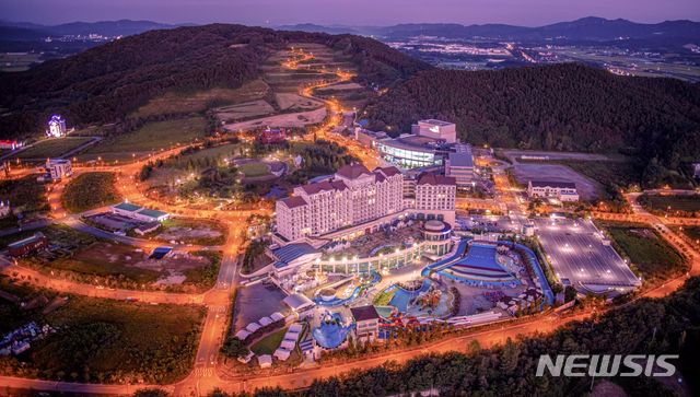 [서울=뉴시스]소노벨 천안 야경