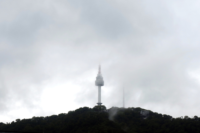 긴 연휴 마치고 출근…일교차 10도이상 '곳곳 안개'