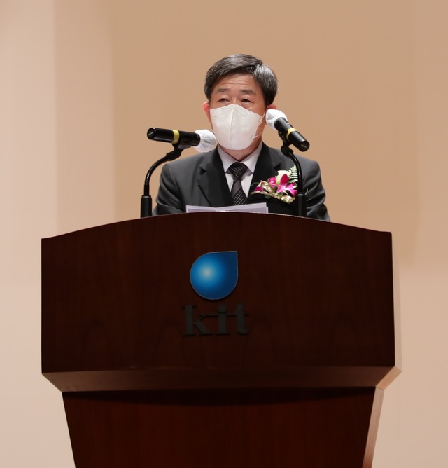 기념사 하는 이상철 총장 (사진=금오공대 제공) *재판매 및 DB 금지