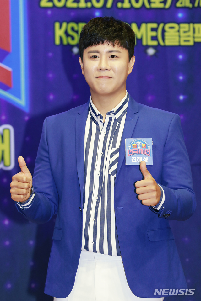 [영동소식]'현역가왕2 준우승' 진해성, 따뜻한 나눔 실천 등